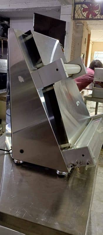 imported pizza dough roller used , conveyor  oven , dough mixer 4