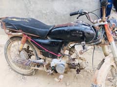 motorcycle okay hai koi kharabi nahi hai engine all okay hai