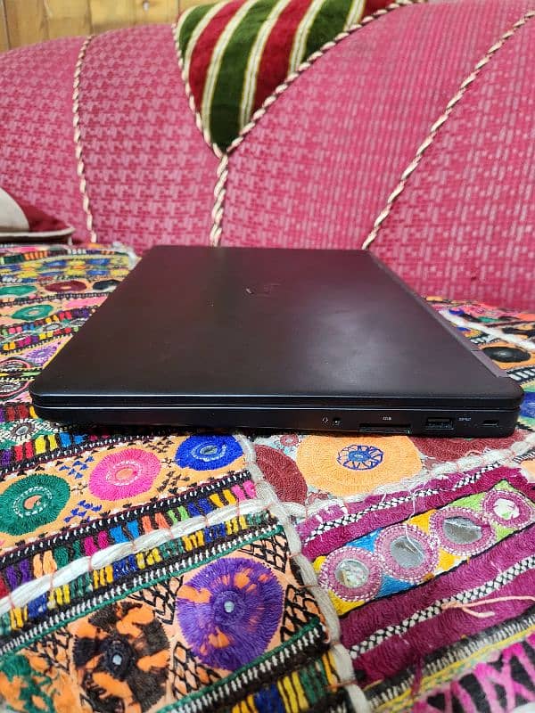 Dell Latitude E5470 i5 6th urgent xale 3