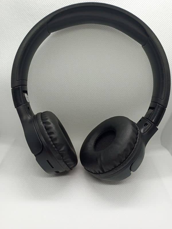 UBL headphones 4