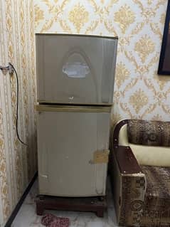 Dawlance fridge is for sale - totally working