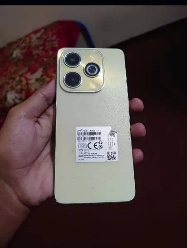 Infinix hot 40i 4+4 128 GB with box only glass change 1