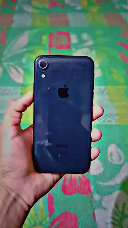 iphone xr 64gb factory unlock all ok 5