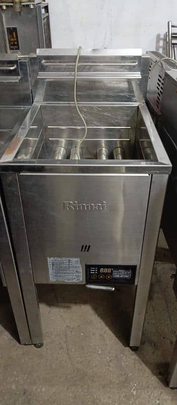 Rennai Deep fryer imported used Korean 24 litre 2 baskets 2