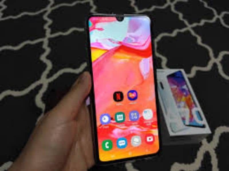 Samsung Galaxy A70 6/128 0