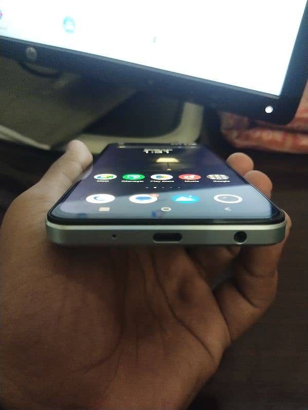 vivo y 18s 3