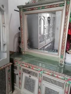 showcase and dressing table