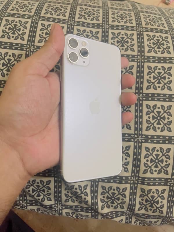 iphone 11 pro max 1