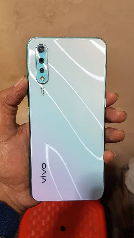 vivo S1 4/128 0