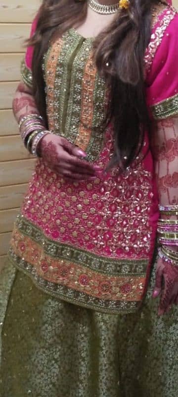 mehndi dress bridal 1