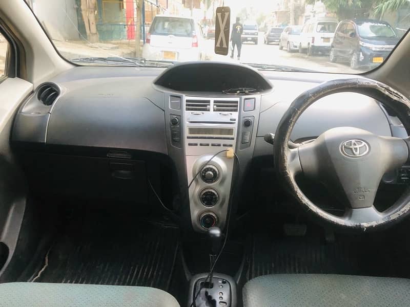 Toyota Vitz 2005 15