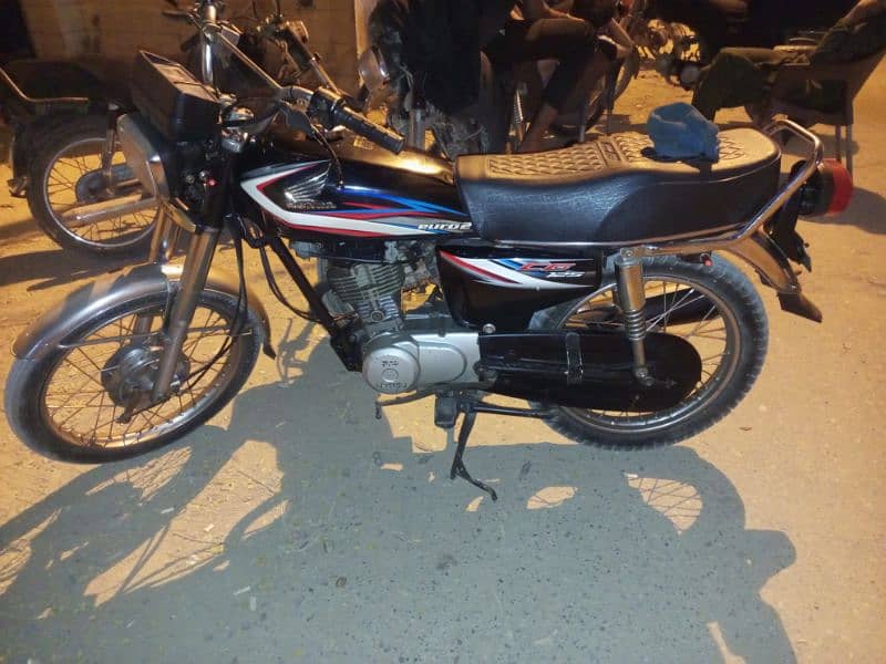 Honda 125 Karachi number 0