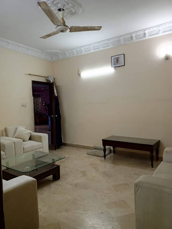 450 Square Yards First Floor Portion With Roof Block 4 Gulistan-E-Jauhar 6