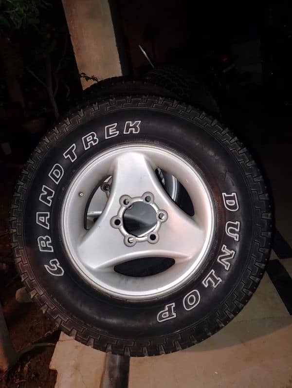 OFF-ROAD 6 NUT WHEELS 0