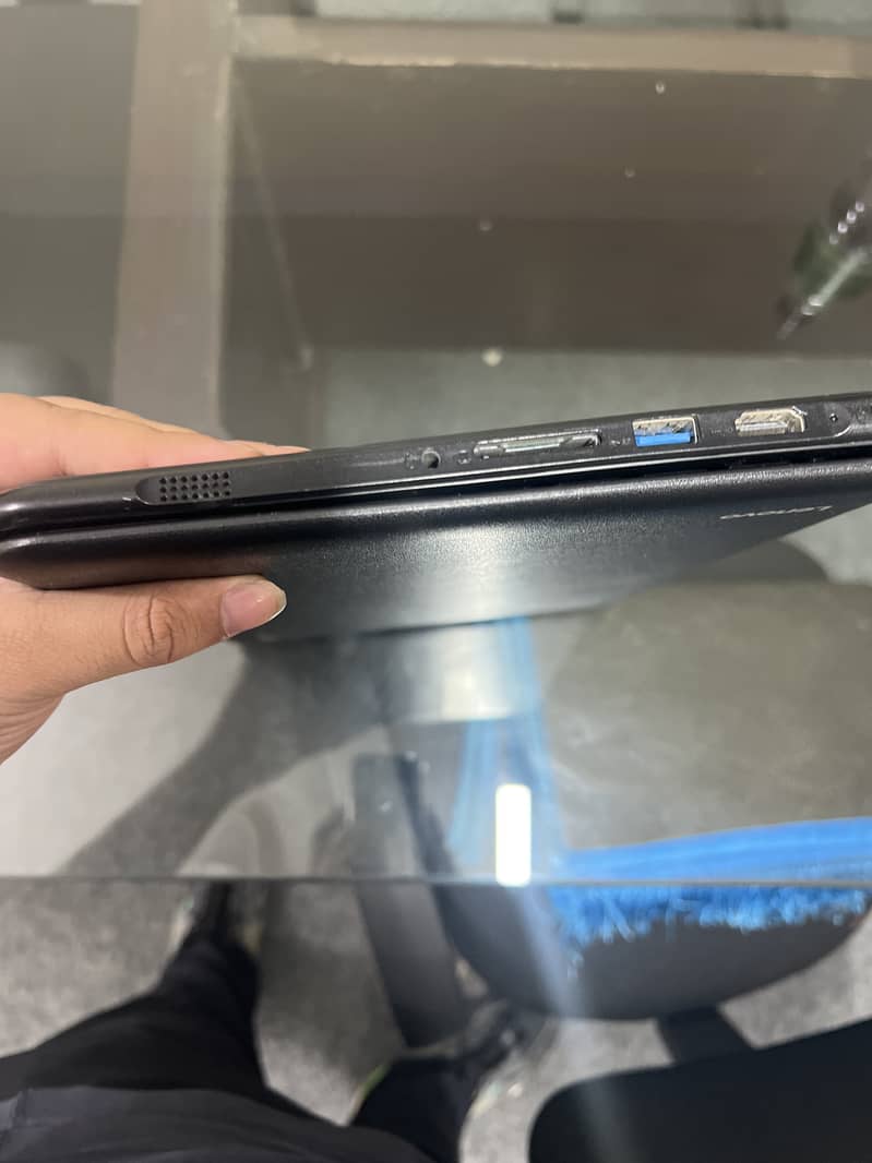 Chrome book N22 4