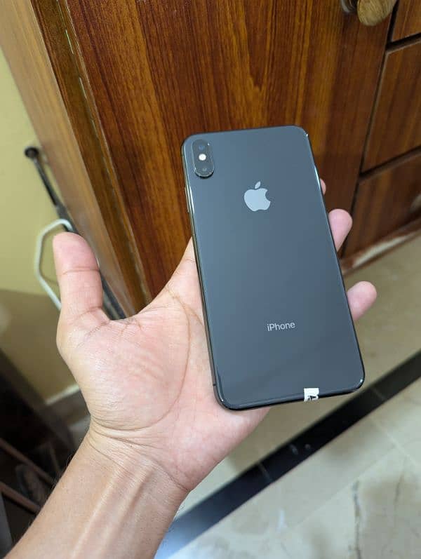 IPhone xs max 64GB jv 7