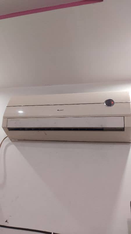 A one ac new condition All is ok urjent sale 2