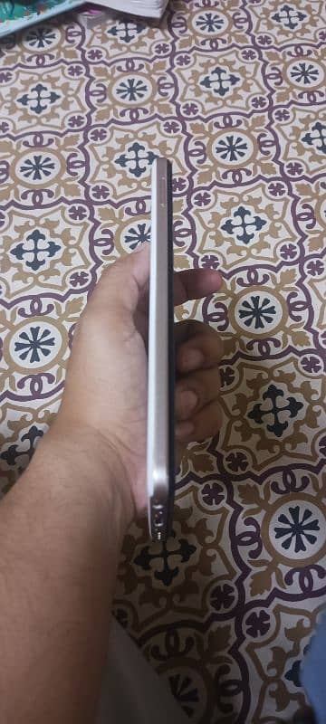 Tecno 18t 4