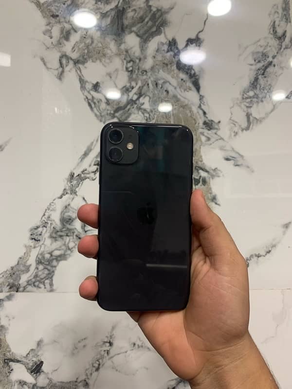 IPHONE 11 /128GB 0