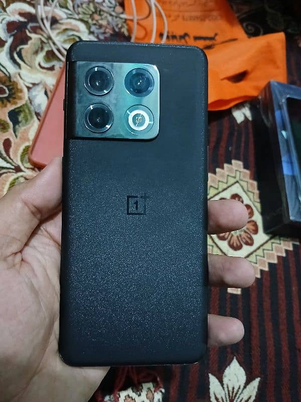 One plus 10 pro 12/256 offical pta 0