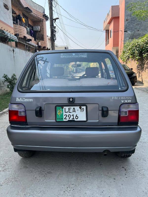 Suzuki mehran  v x r 0