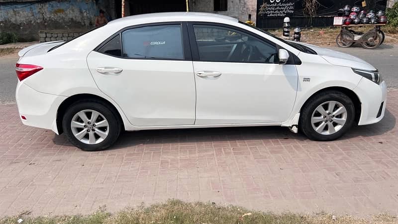 Toyota Corolla Altis 2015 7