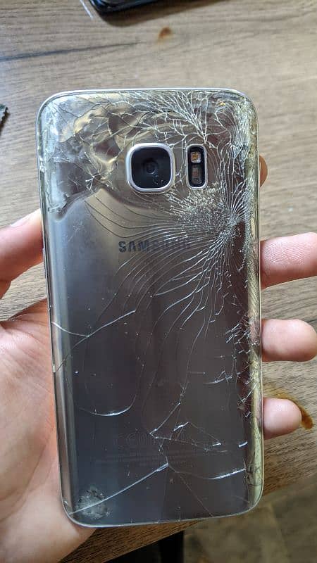 Samsung S7 pta 4/32 3