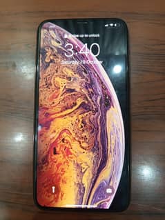 iphone Xs max 64gb PTA Approved Gold condition 10by9