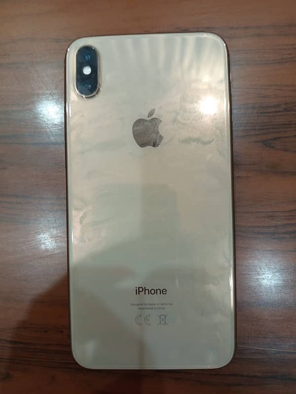 iphone Xs max 64gb PTA Approved Gold condition 10by9 1