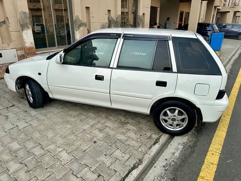 Suzuki Cultus 5