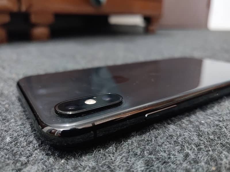 IPhone XS water pack LLA model sale or exchange 3