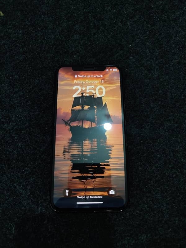 IPhone XS water pack LLA model sale or exchange 4