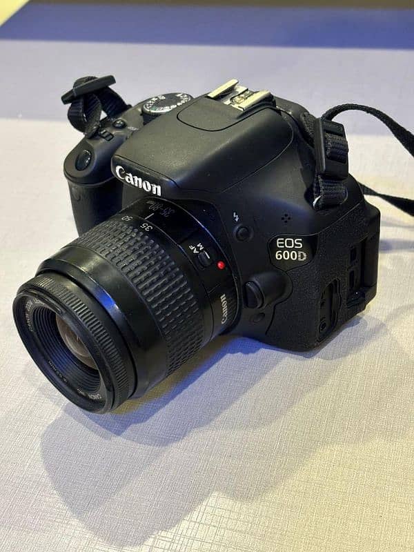 Canon 600D for urgent sale 2