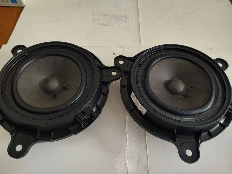 Original  branded Geniune Bose Mercedes Door Speakers bass clear Sound 10