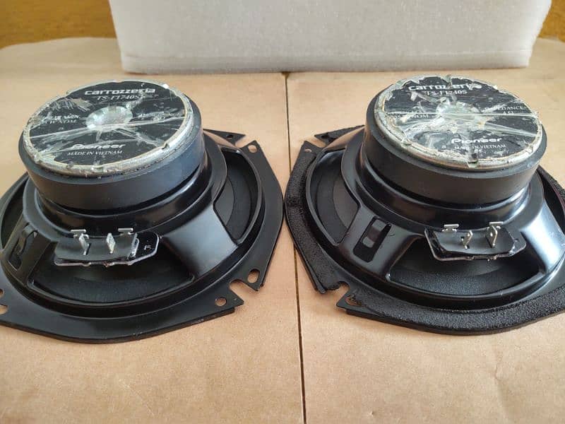 original imported branded Geniune American door speakers 6.5 inch 8