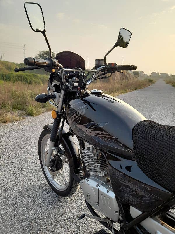 SUZUKI  GS-150-SE 6