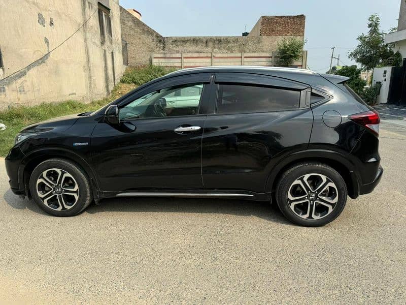 Honda Vezel 2016 3