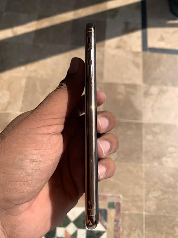 iPhone xs Max 64GB 5