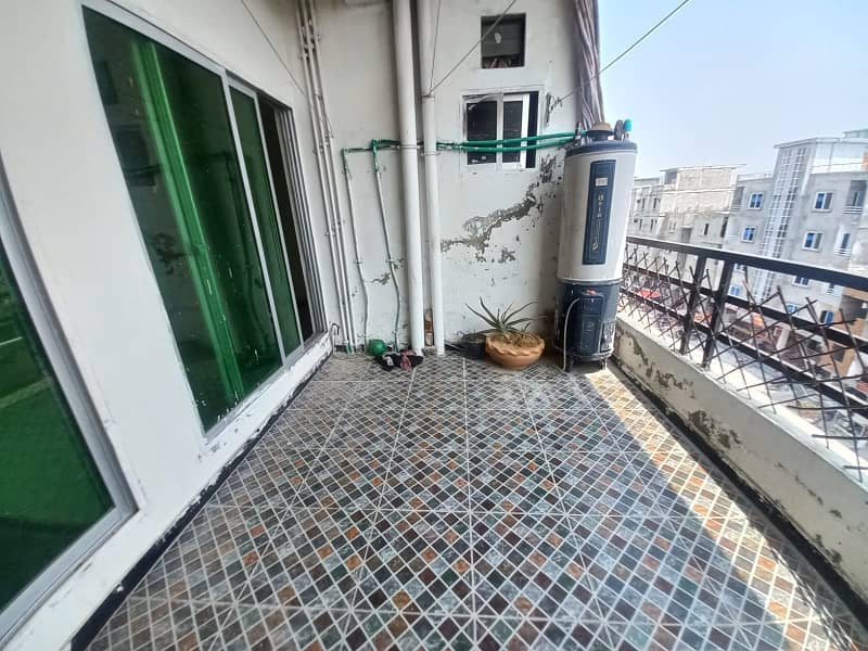 Corner Possession able 1100 Sq Ft Flat For Sale In Soan Garden With Lift Plaza 13