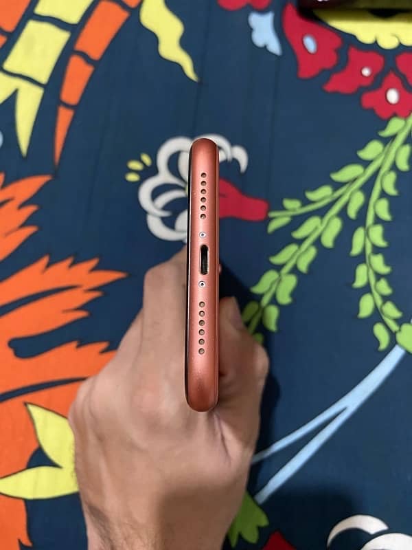 iPhone Xr 128GB FU NON PTA 5