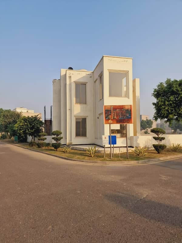 10 Marla On Ground Developed Plot Near Park Available Phase 2 A Block 3