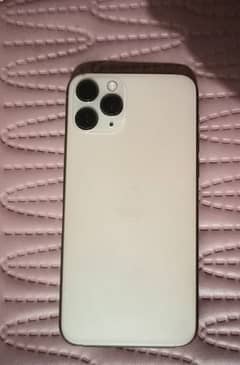 I phone 11 pro 64 gb golden colour 0