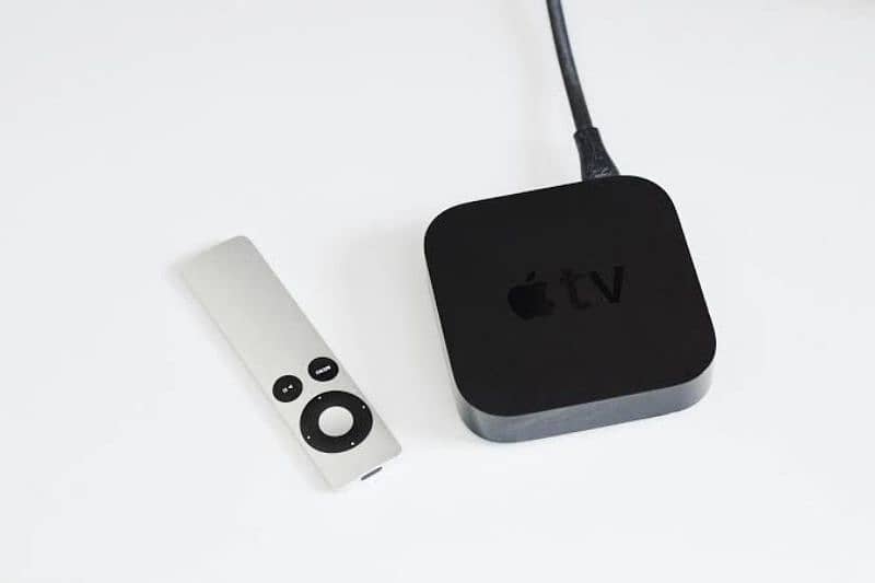 Apple TV Box with Remote Model (A1632) 2