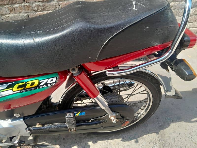 honda 70 new condition 2