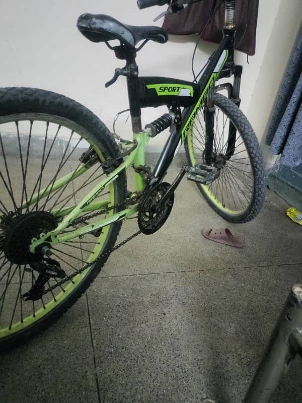 Cycle for sale urgent very good condition new tyres 4