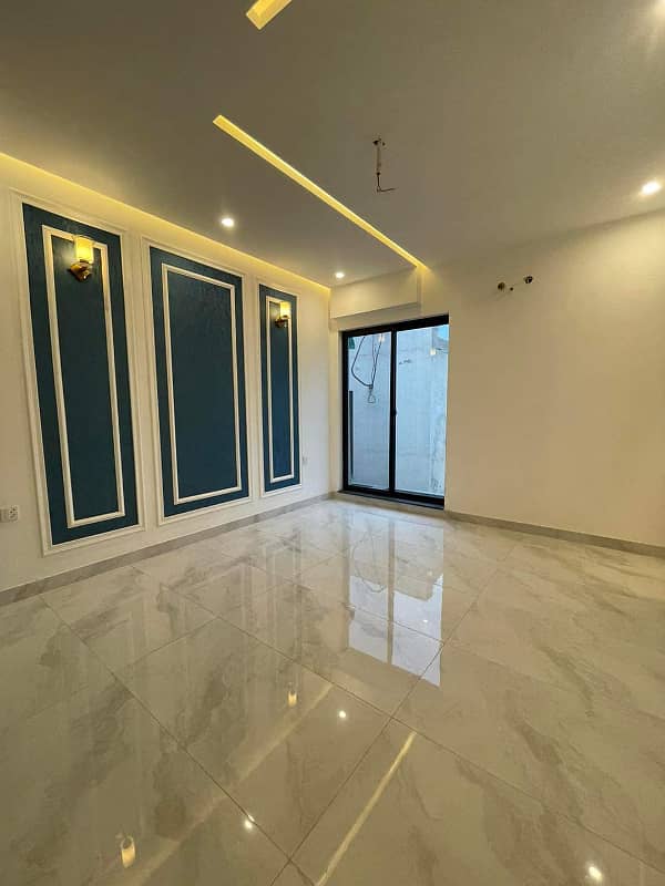 14 Marla Brand New House For Rent Upper Portion In IEP Engineer Town Lhr. 3