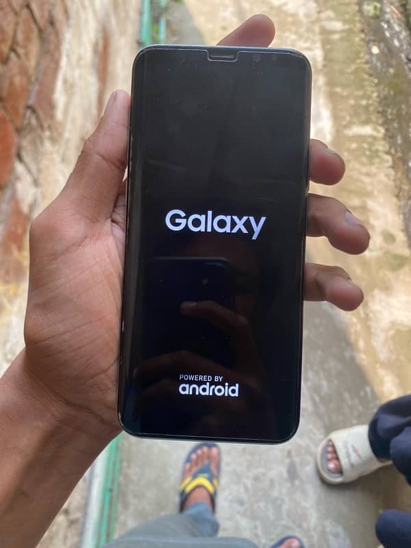 samsung galxay s8+ 4