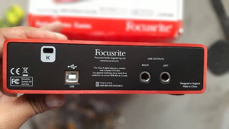 Focusrite Scarlett 2i2 2nd gen 3