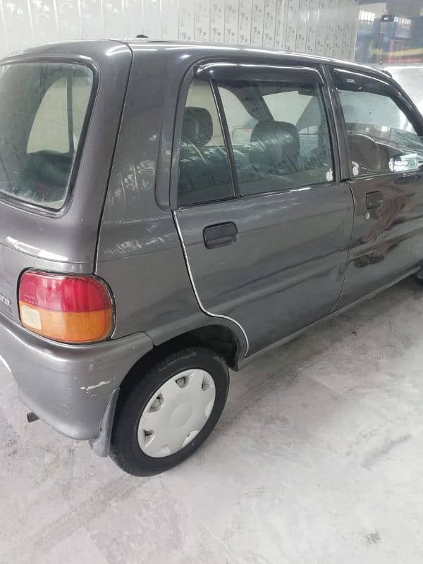 Daihatsu Cuore 2005 1