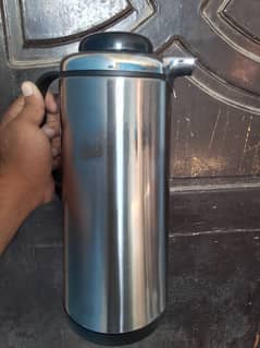 BEAUTIFUL FLASK FOR HOT TEA AND WATER